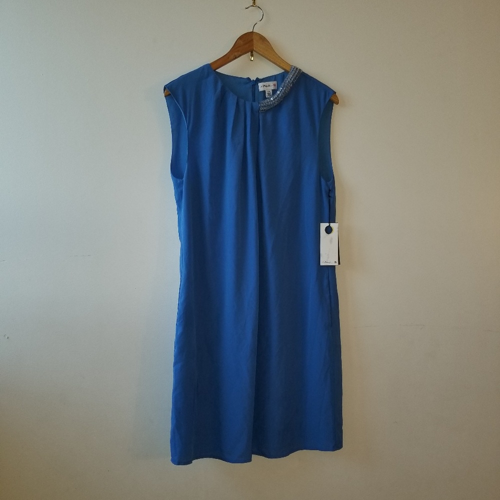 Designer Dress - Picture 4 of 7